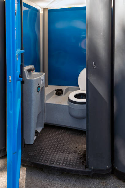 Best Construction site porta potty rental  in Oostburg, WI